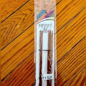 Brand new DPN knitting needles US2.5 3mm